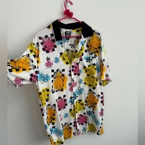 VANS & Sponge Bob collab 
Button down shirt